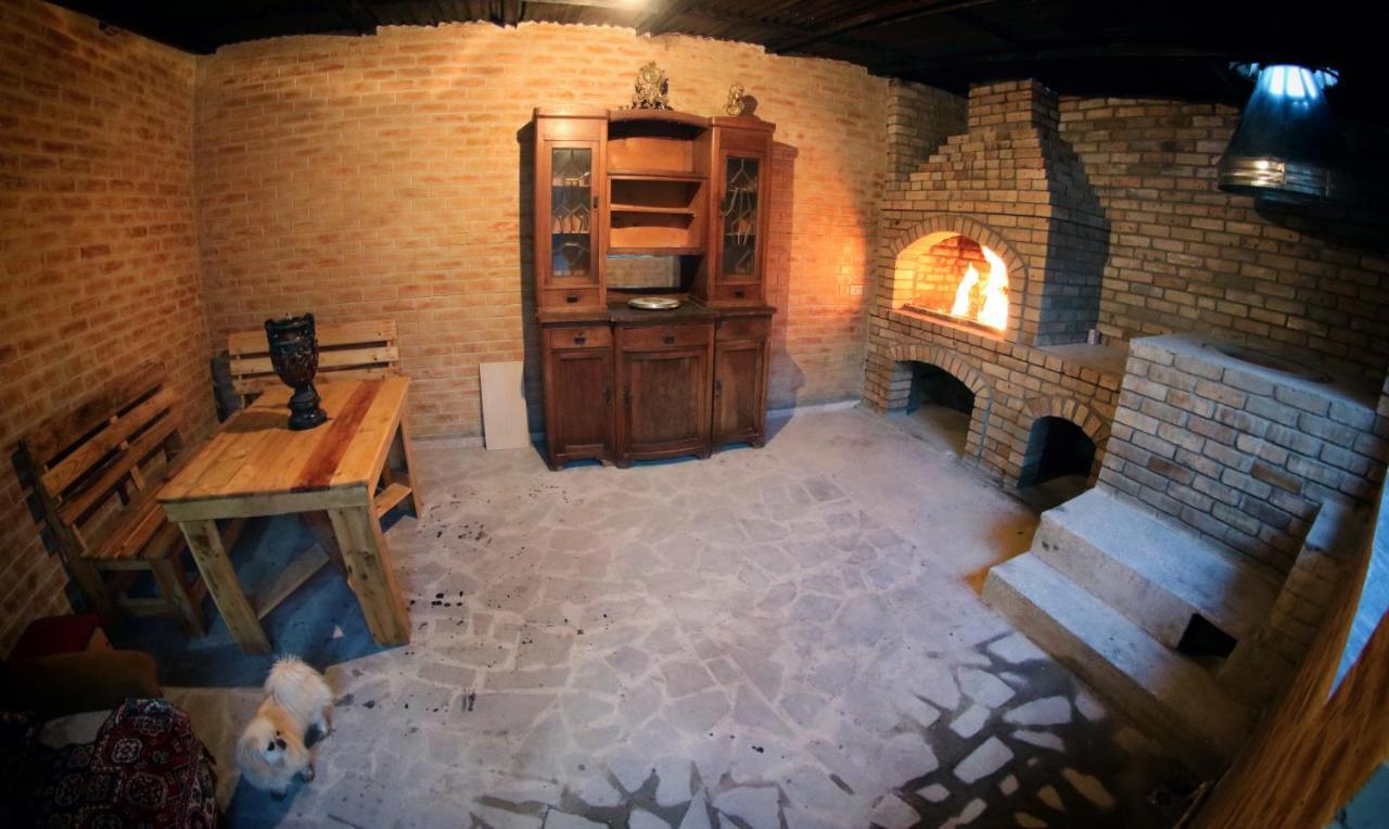Vanand Guest House Gyumri Extérieur photo