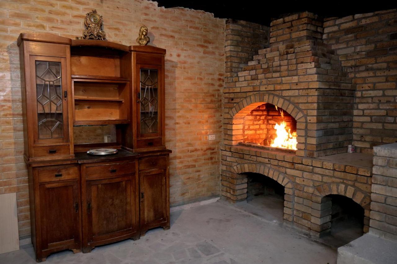 Vanand Guest House Gyumri Extérieur photo